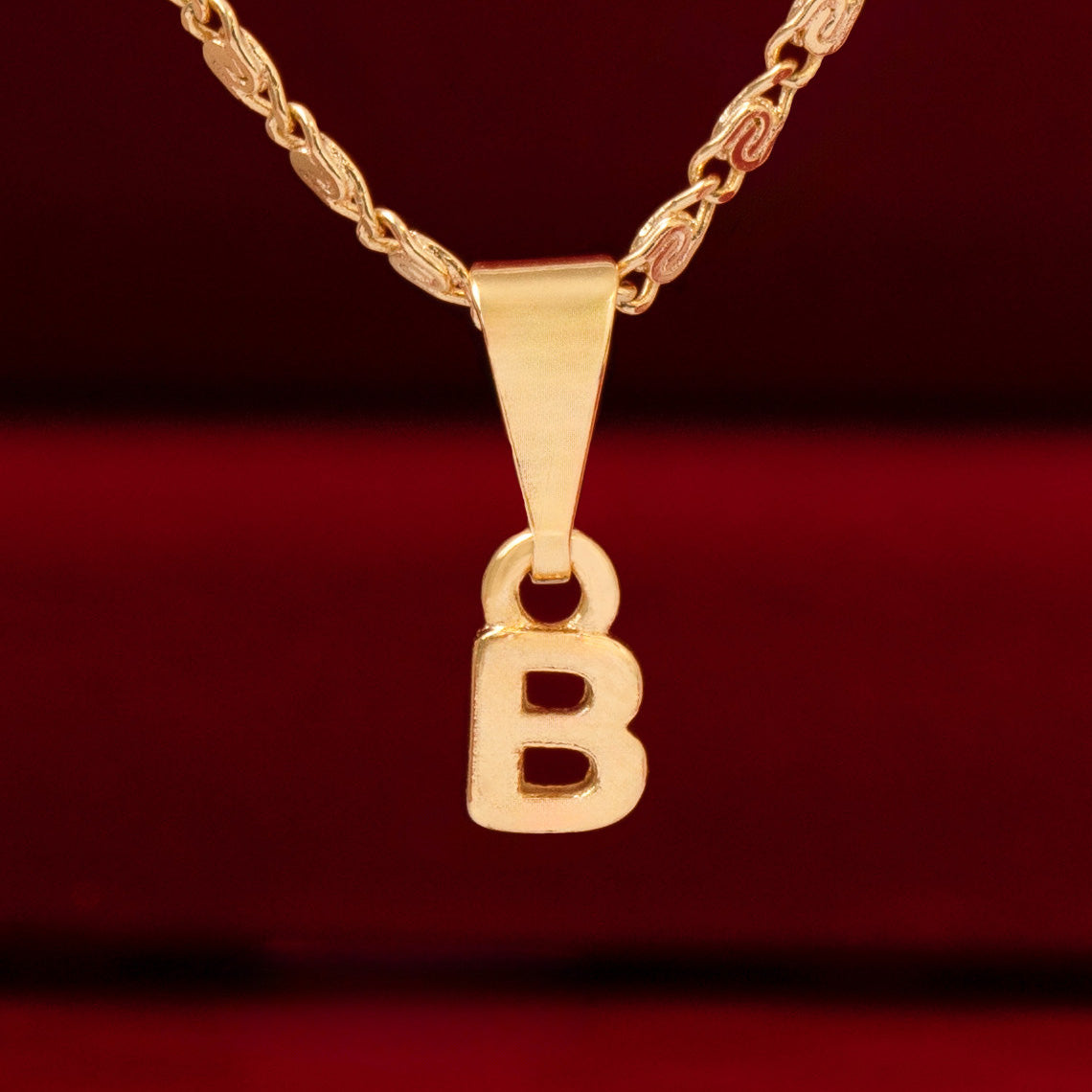 26360B - Dije Silueta Letra B Lisa Mini
