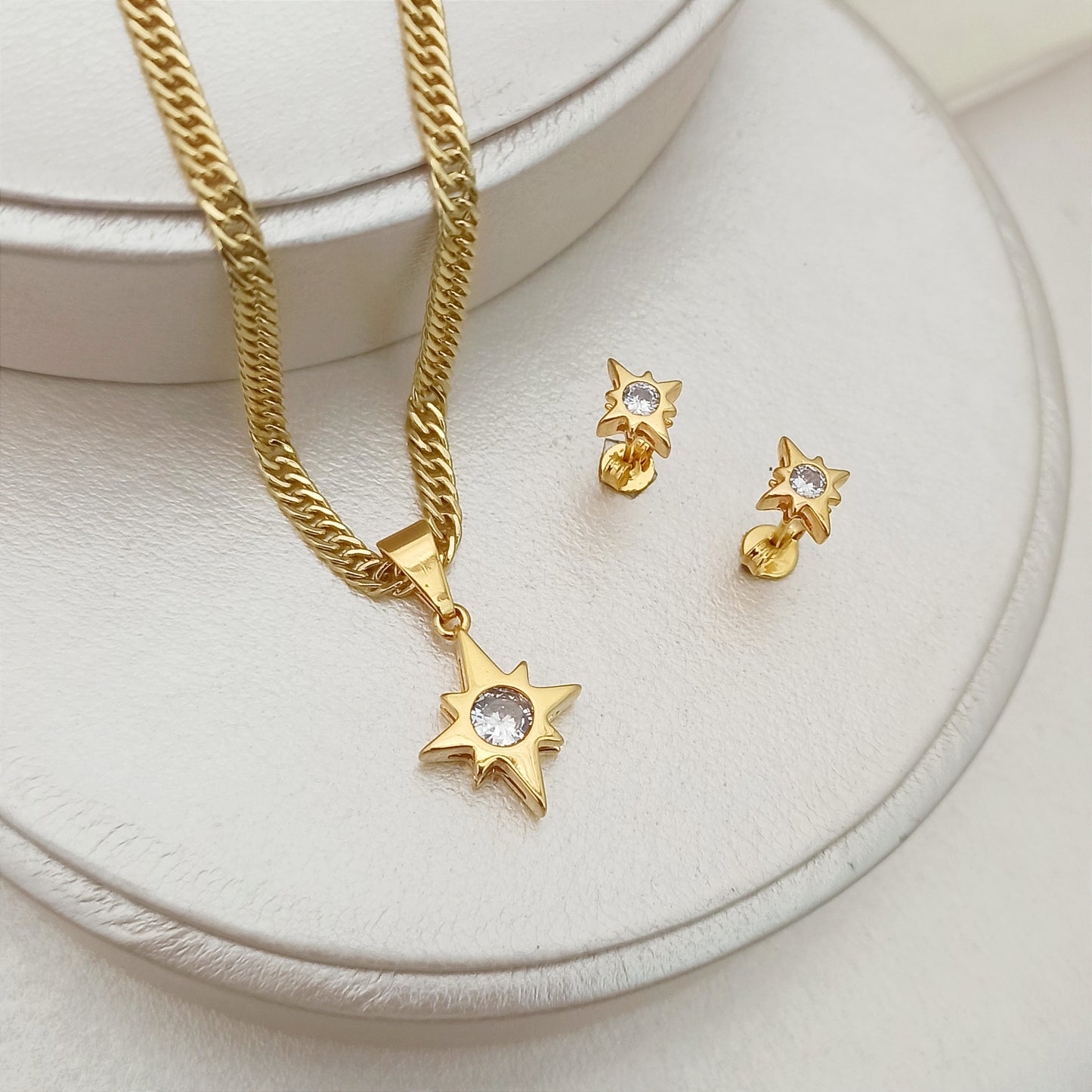 Set Cadena, dije y topitos Estrella con Circones