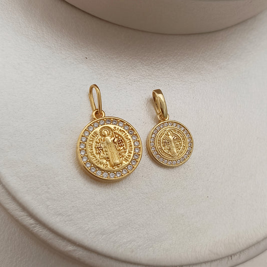 Set Cadena y dije San Benito con Circonias Protector