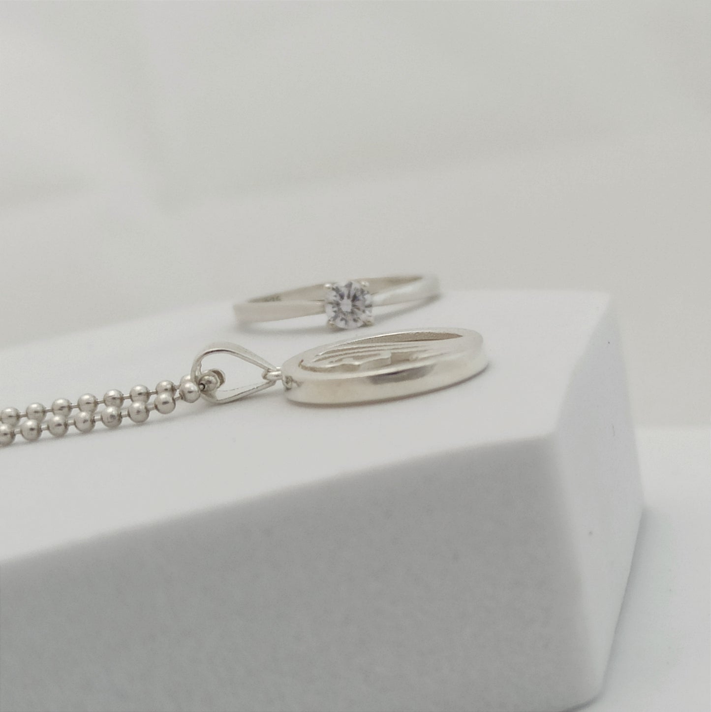 Conjunto cadena, dije Dulce Espera y anillo midi
