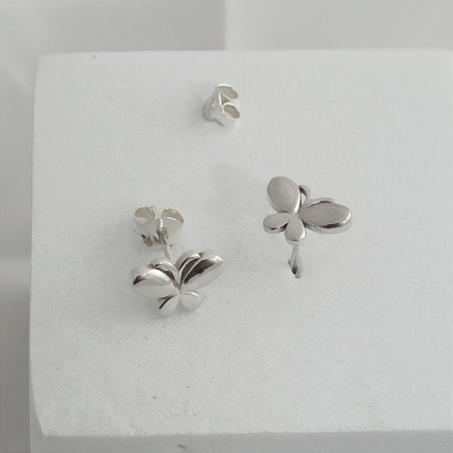 JP38033 - Topito Mariposa