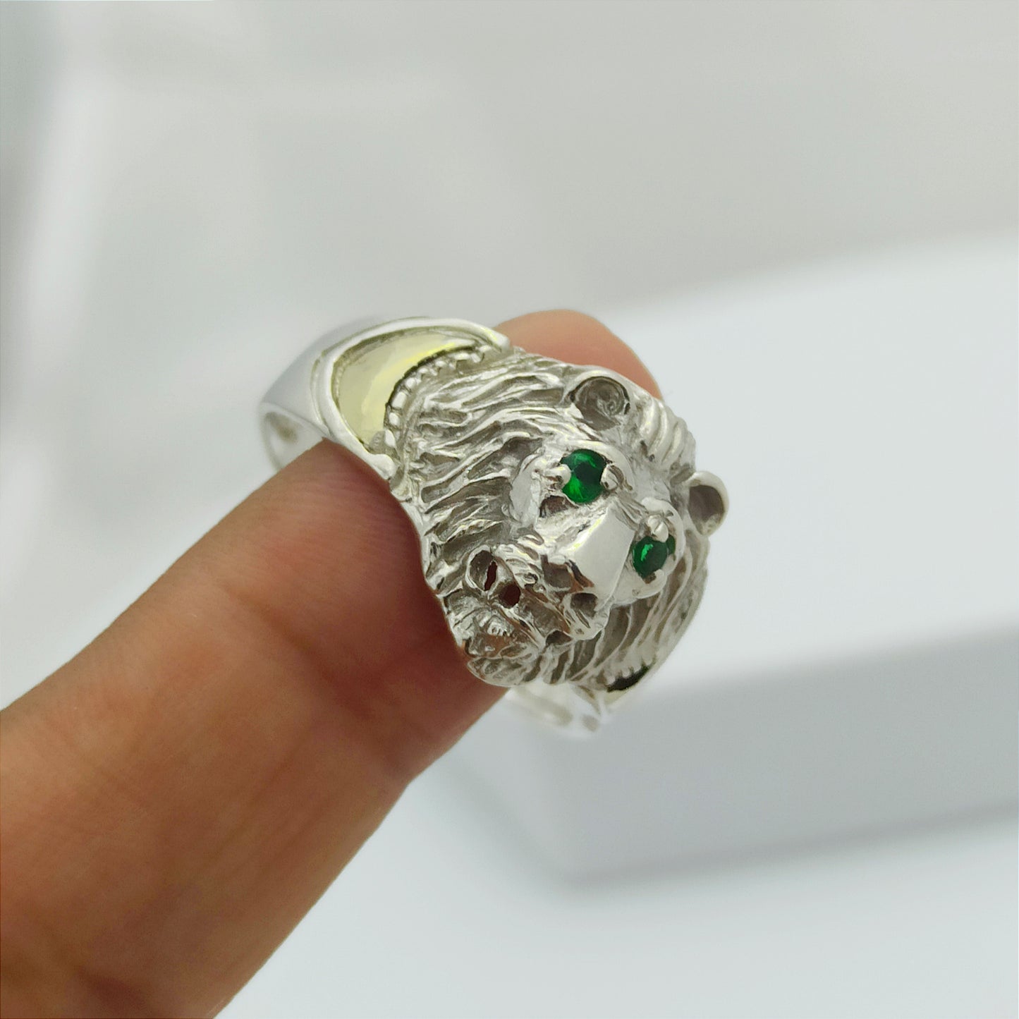 Anillo Cabeza de León en Plata y Oro