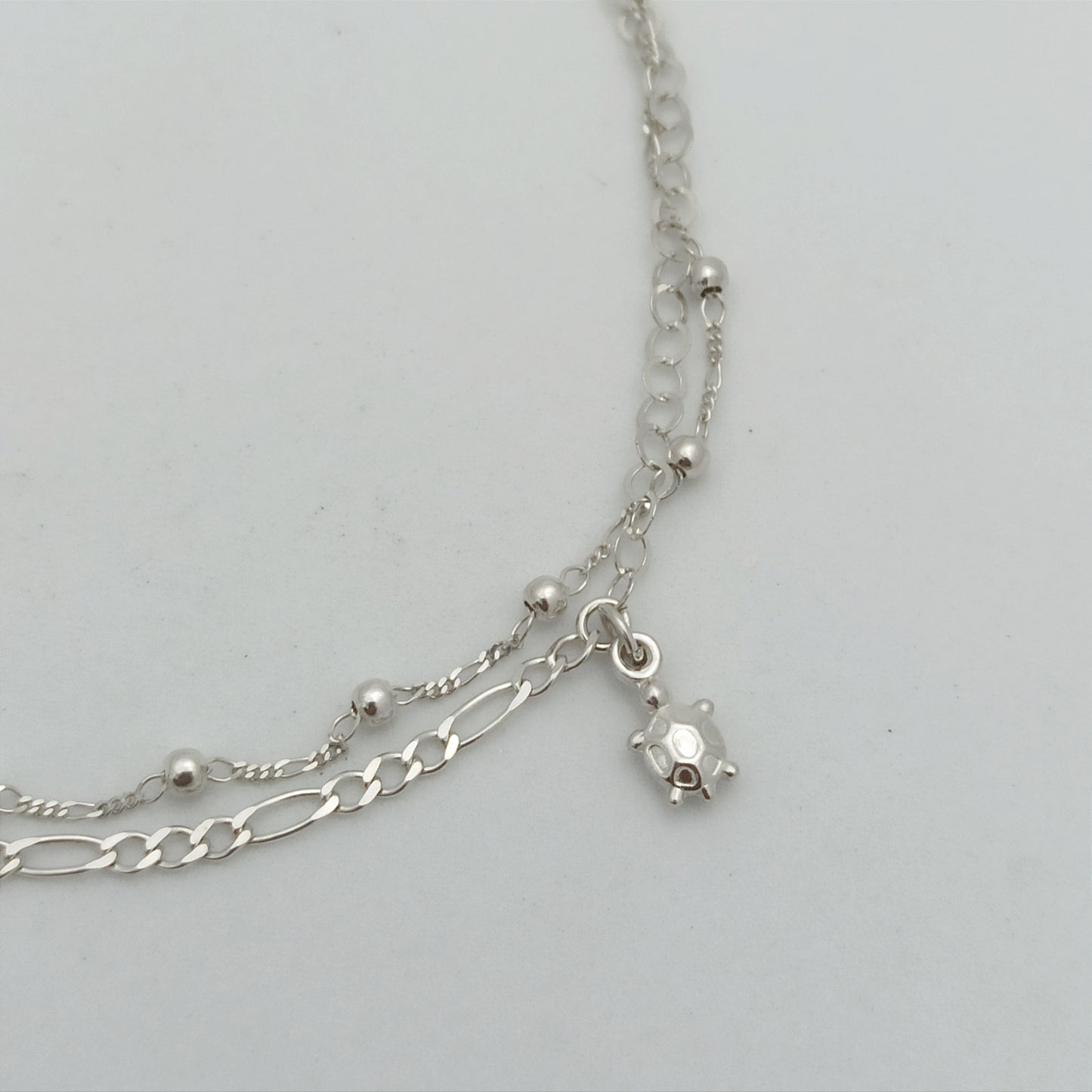 JP58990 - T Doble Cartier con Charm de animalitos