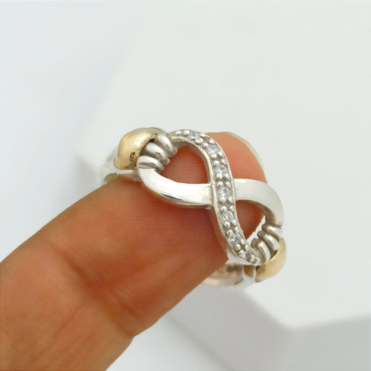 Anillo infinito con Cirnones