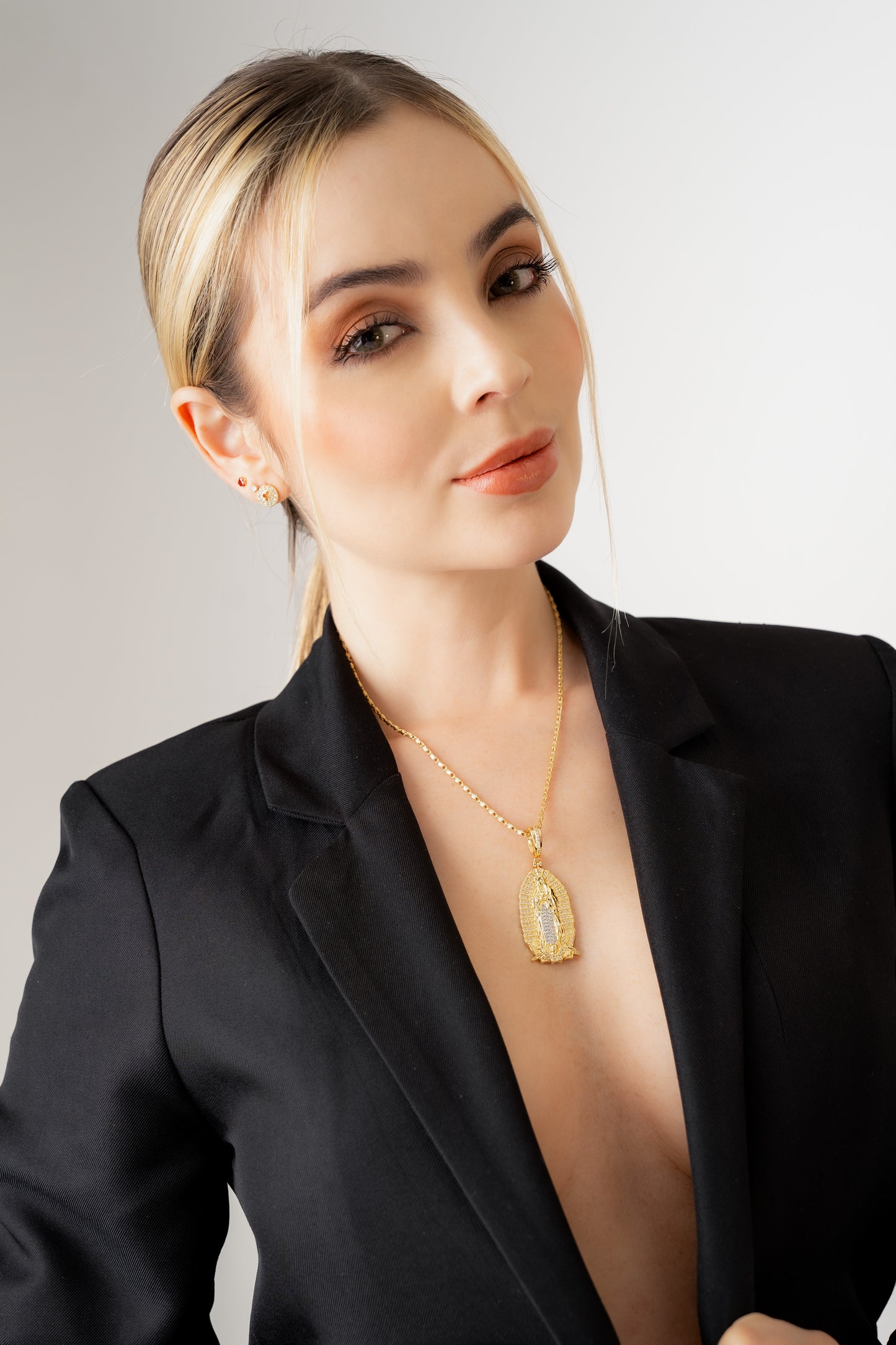 23310 - Dije Nuestra Señora de Guadalupe Circonias