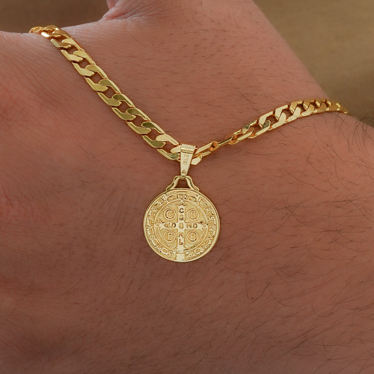 23325 - Dije Medalla de San Benito Grande