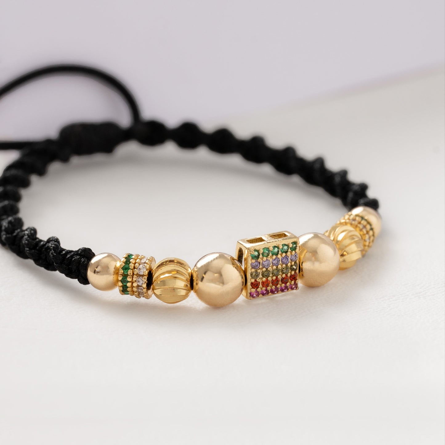 M087 - Manilla Balines y herraje cajita con circones