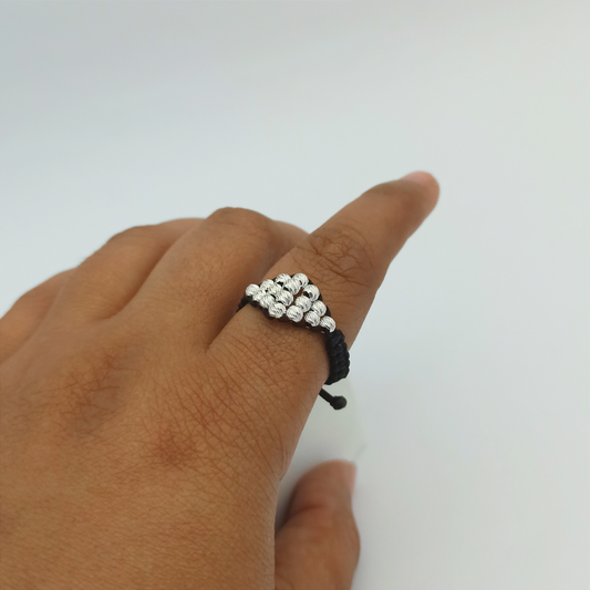 ATP07 - Anillo Tejido en Forma de Rombo con Balines