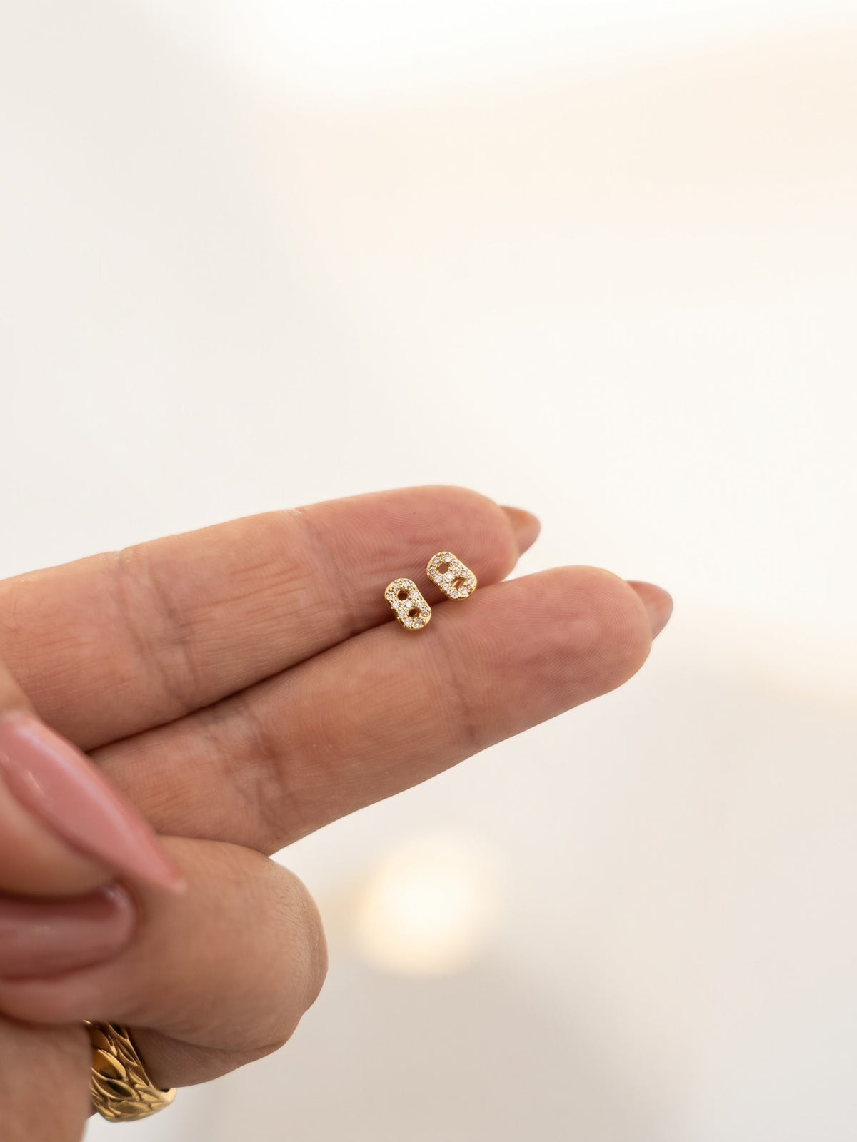 Topos Eslabón Tipo Gucci con Microcirconias (6 mm) — Oro Laminado 18K