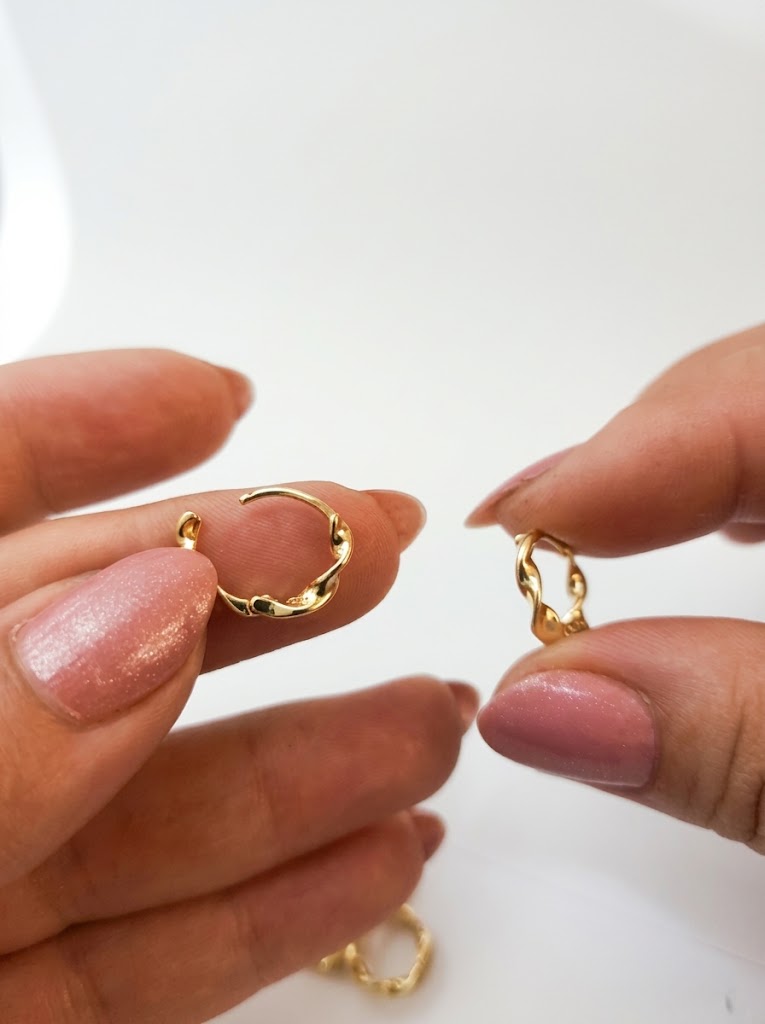 Set Candongas Doble Torcion — Oro Laminado 18K