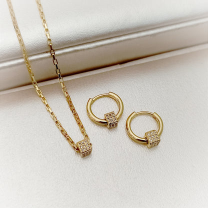 Set Cadena y Aretes Nexus