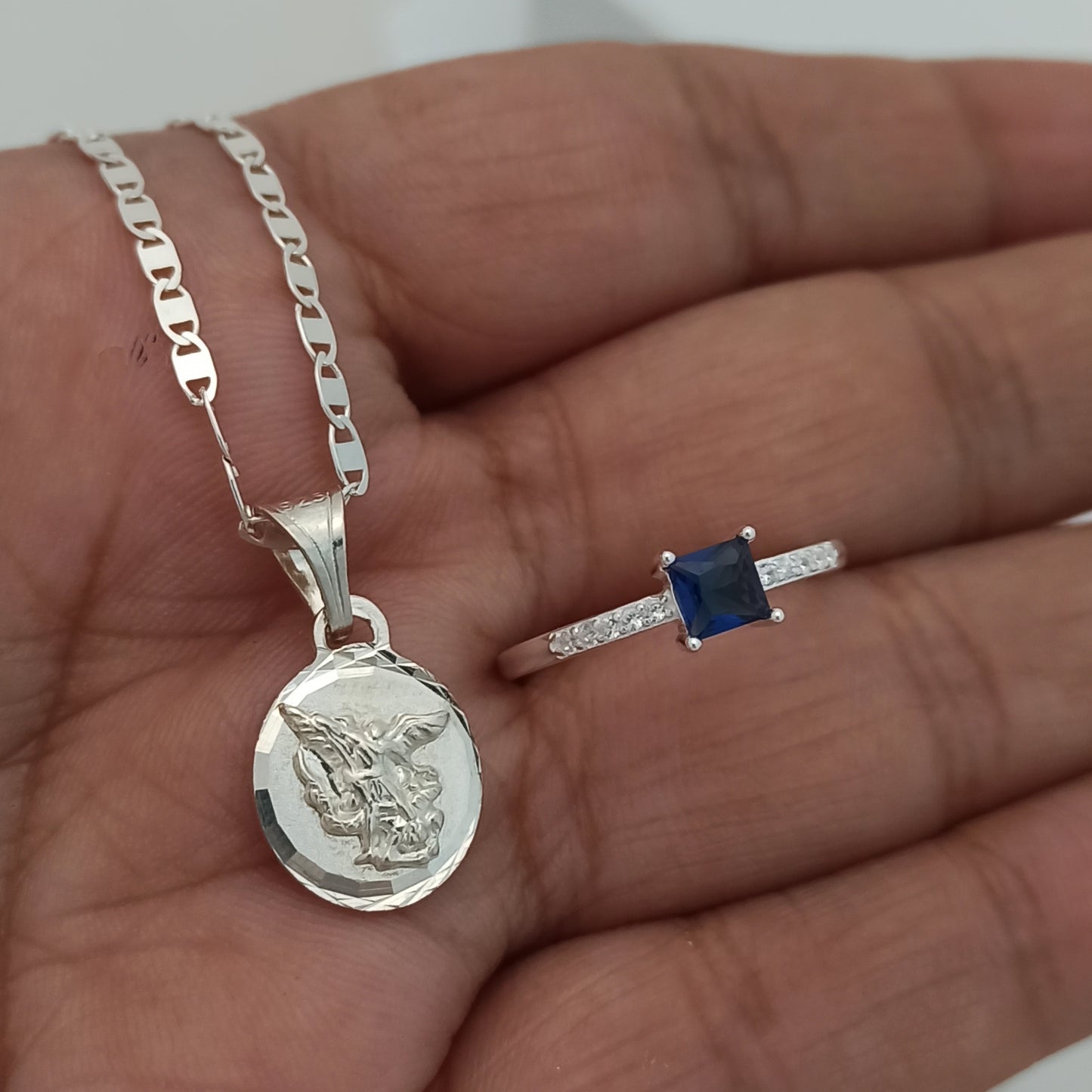 Conjunto cadena, dije San Miguel y Anillo Azul Light