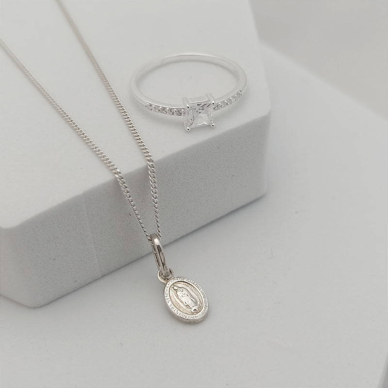 Conjunto cadena, dije Mini Guadalupe y Anillo Cristal Light