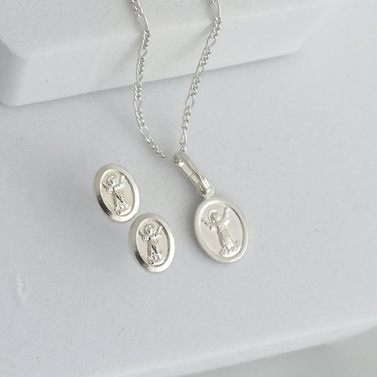 Conjunto Cadena, dije y topitos Divino Niño