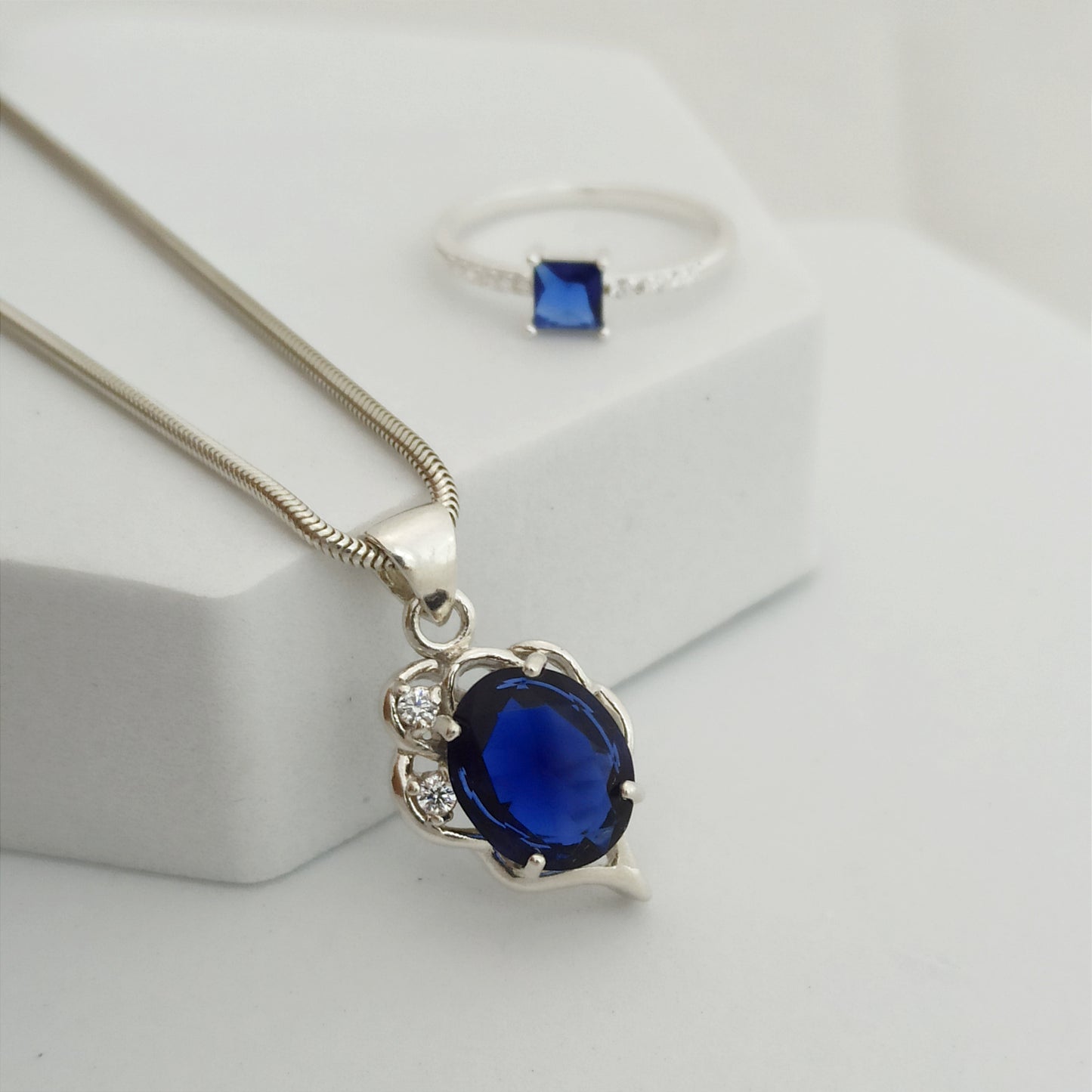Conjunto cadena, dije y anillo titanic