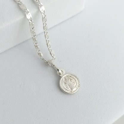 Conjunto cadena y dije mini San Benito