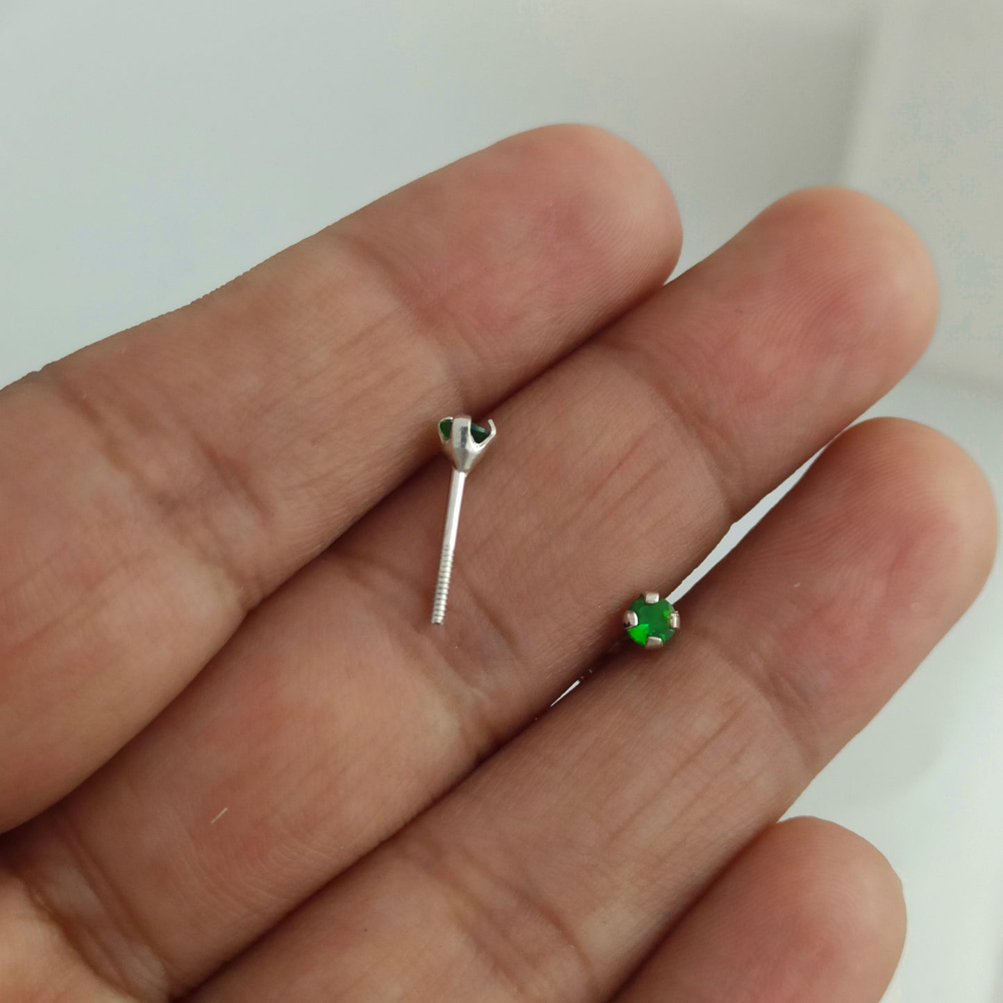 JP30904V - Topito Circon Verde 4mm