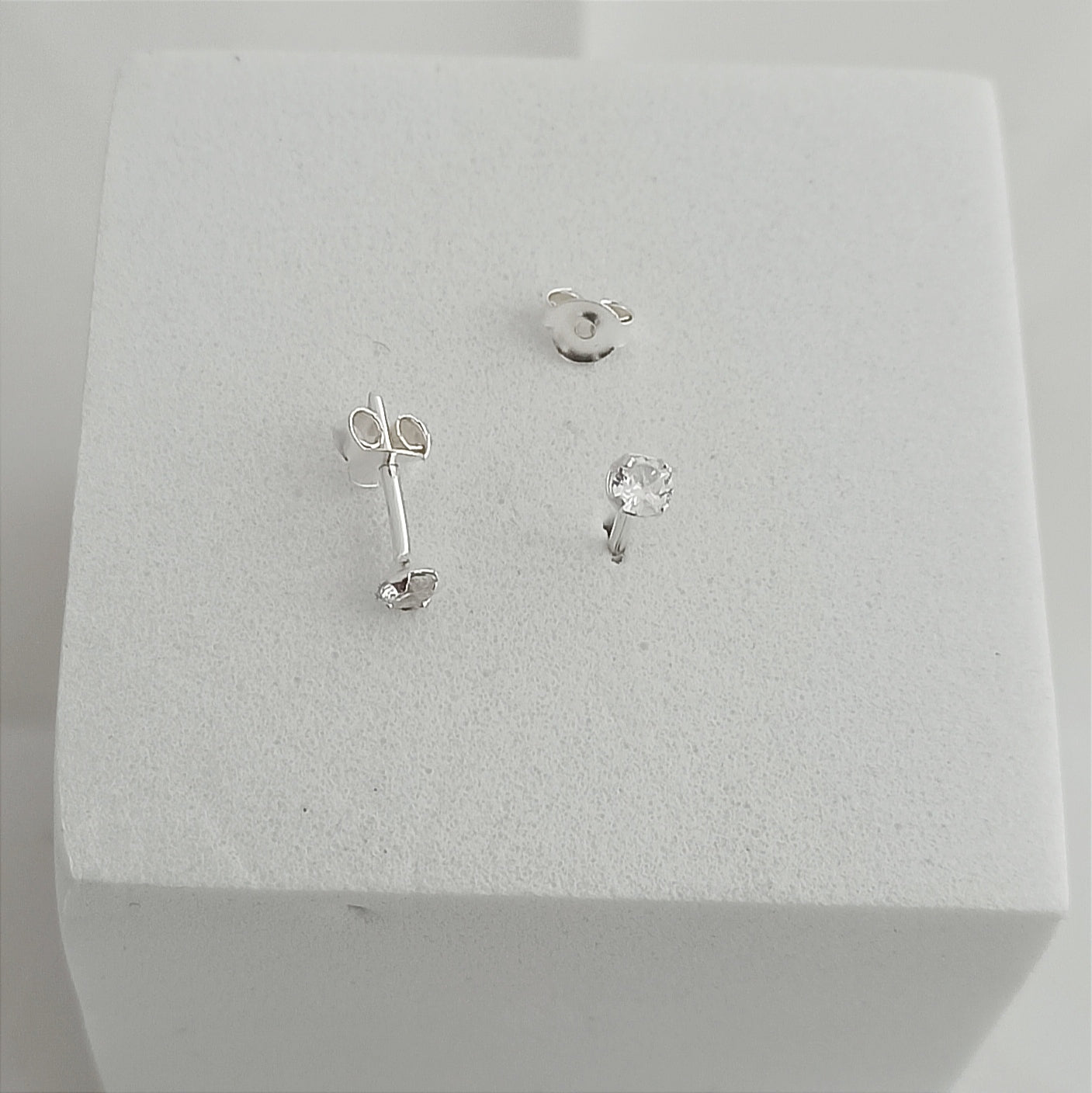 JP33022C - Topito Redondo Cristal 4mm