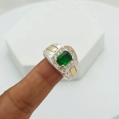 Anillo Halo Rectangular Verde Plata y Oro