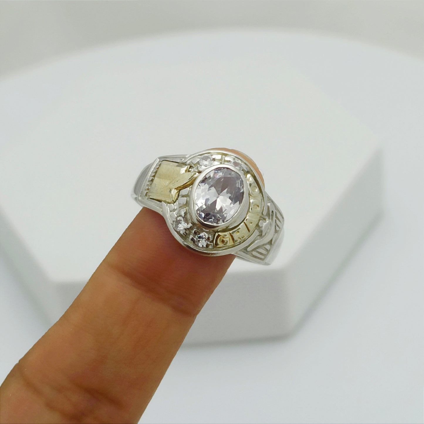 Anillo de Grados en Plata y Oro