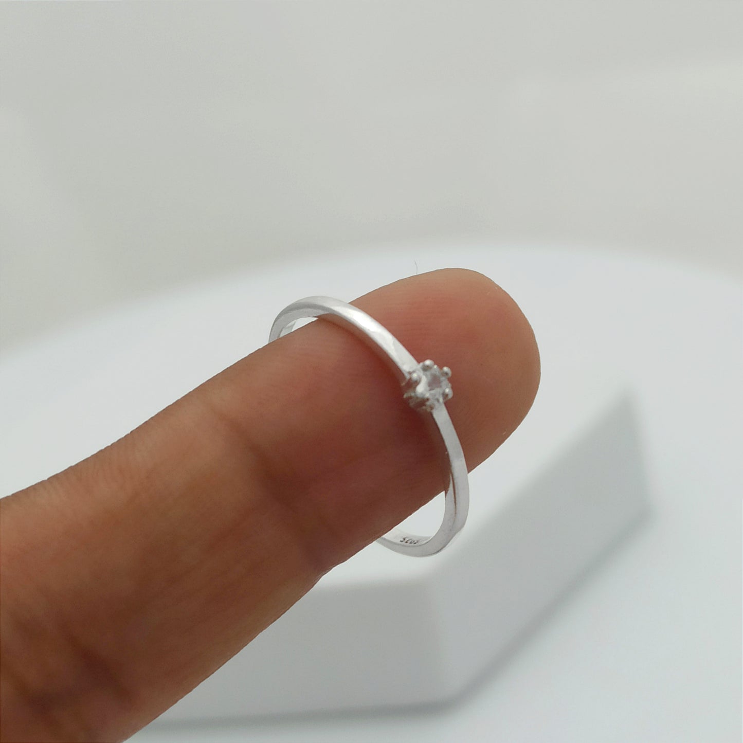 Anillo de Compromiso Midi con Micro Circon
