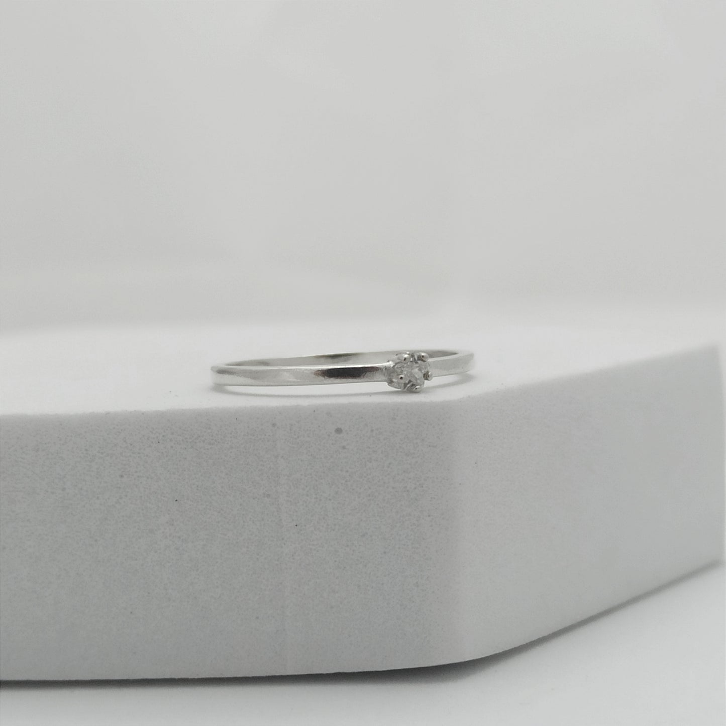 Anillo de Compromiso Midi con Micro Circon