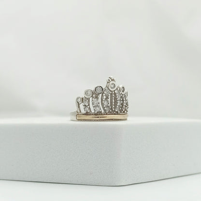 Anillo Corona Circular con Circones