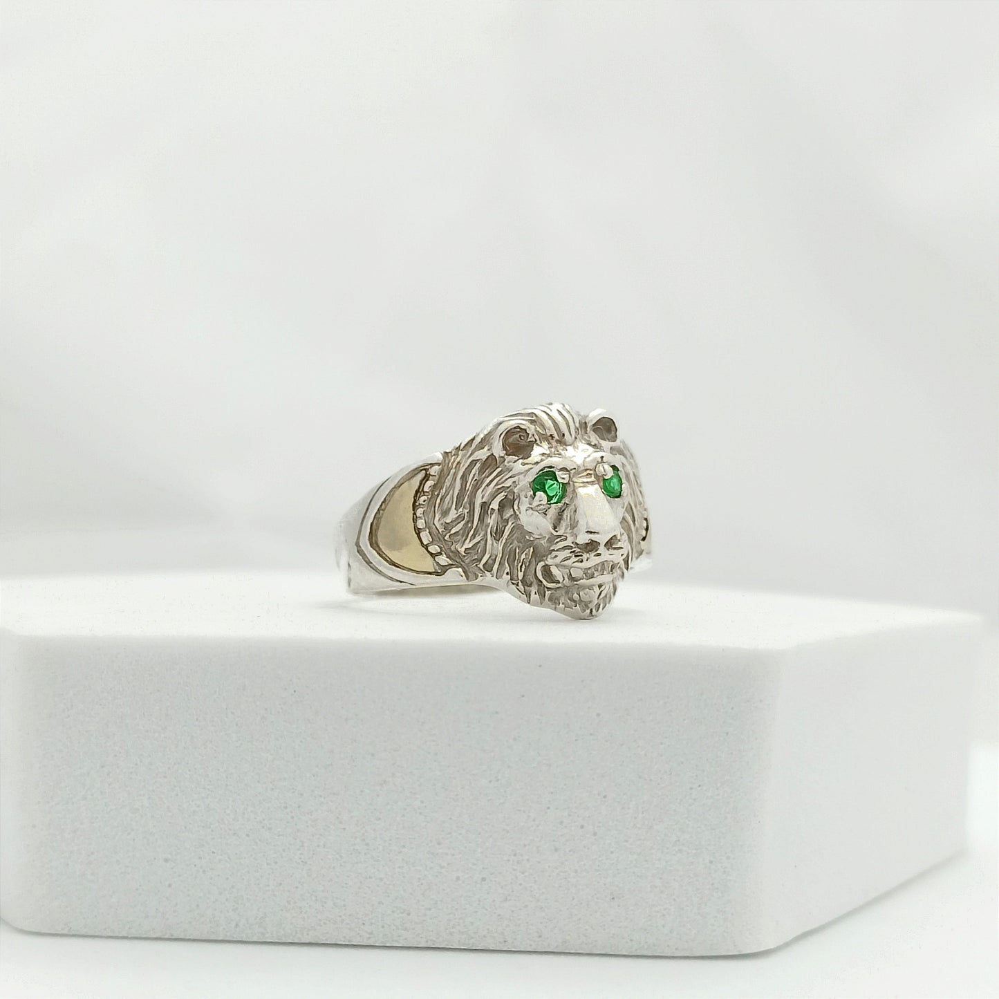 Anillo Cabeza de León en Plata y Oro
