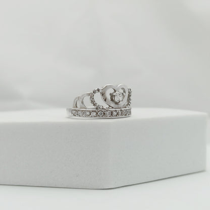 Anillo Silueta de Corazones en Forma de Corona