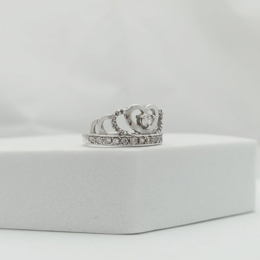 Anillo Silueta de Corazones en Forma de Corona
