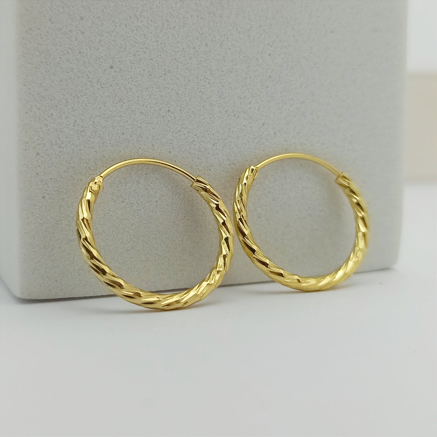 J38015 - A Candonga G Slim Diamantada 18mm