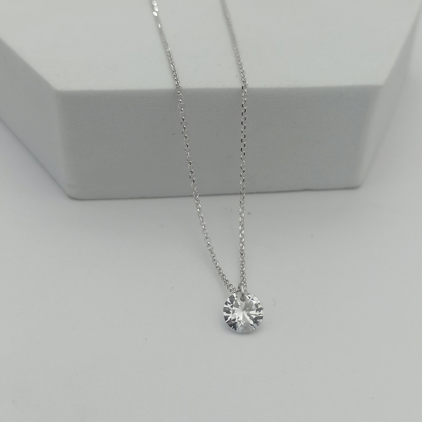 Conjunto Cadena Aros y Dije Circon Redondo