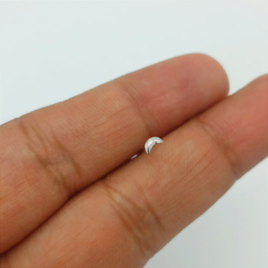 JP39001 - Piercing Media Luna