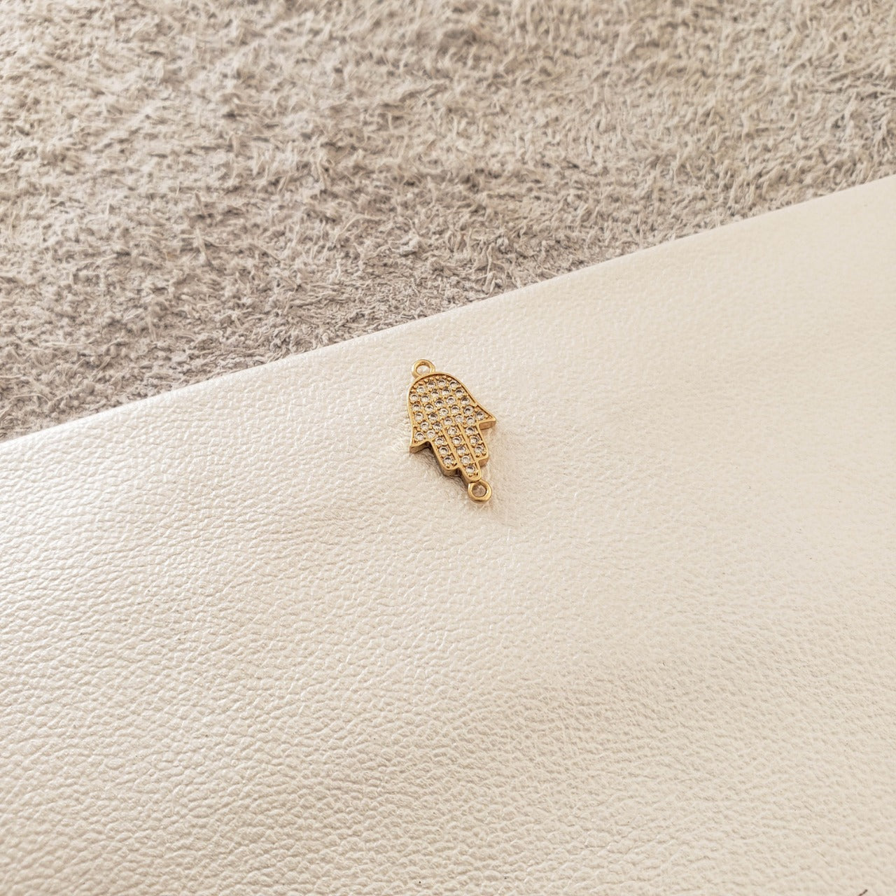 24396 - Herraje Mano Hamsa Circonias