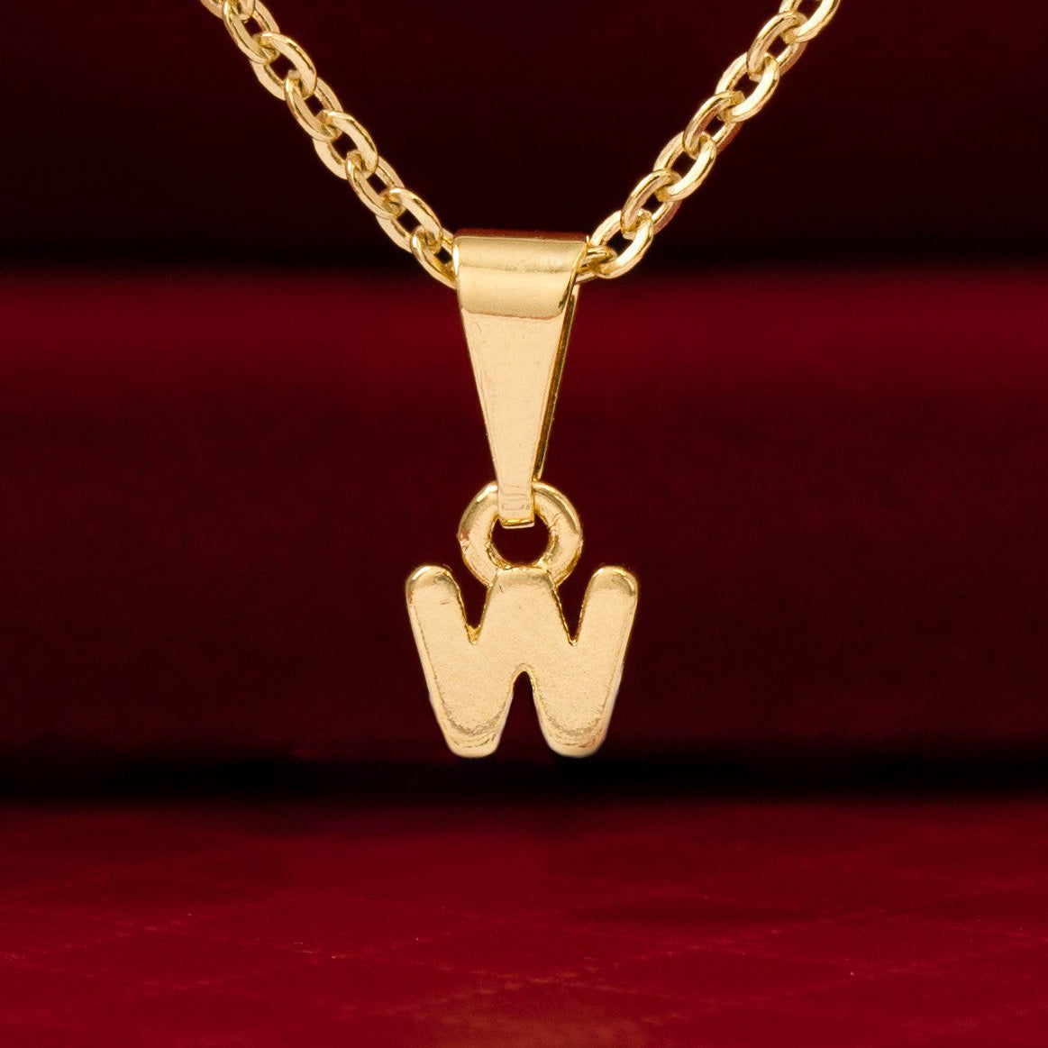 26360W - Dije Silueta Letra W Lisa Mini