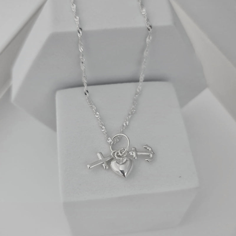 Conjunto Cadena Singapur con Dije Tres Gracias
