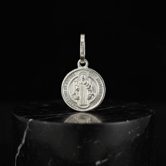 S-25004 - Dije San Benito Mediano 1,5cm