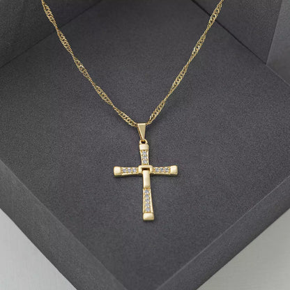 23171C - Dije Cruz Toretto 3.1 Cms Cristal