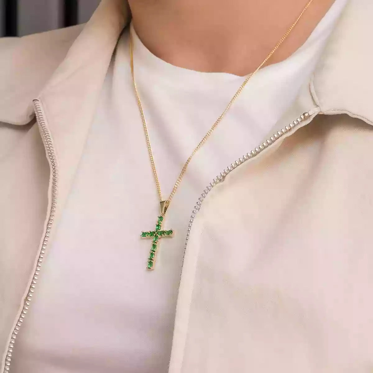 23188 - Dije Cruz Emerald