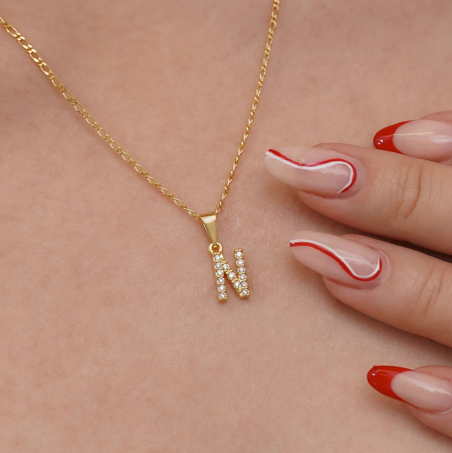 23370N - Dije Silueta Letra N Mediana Con Circones