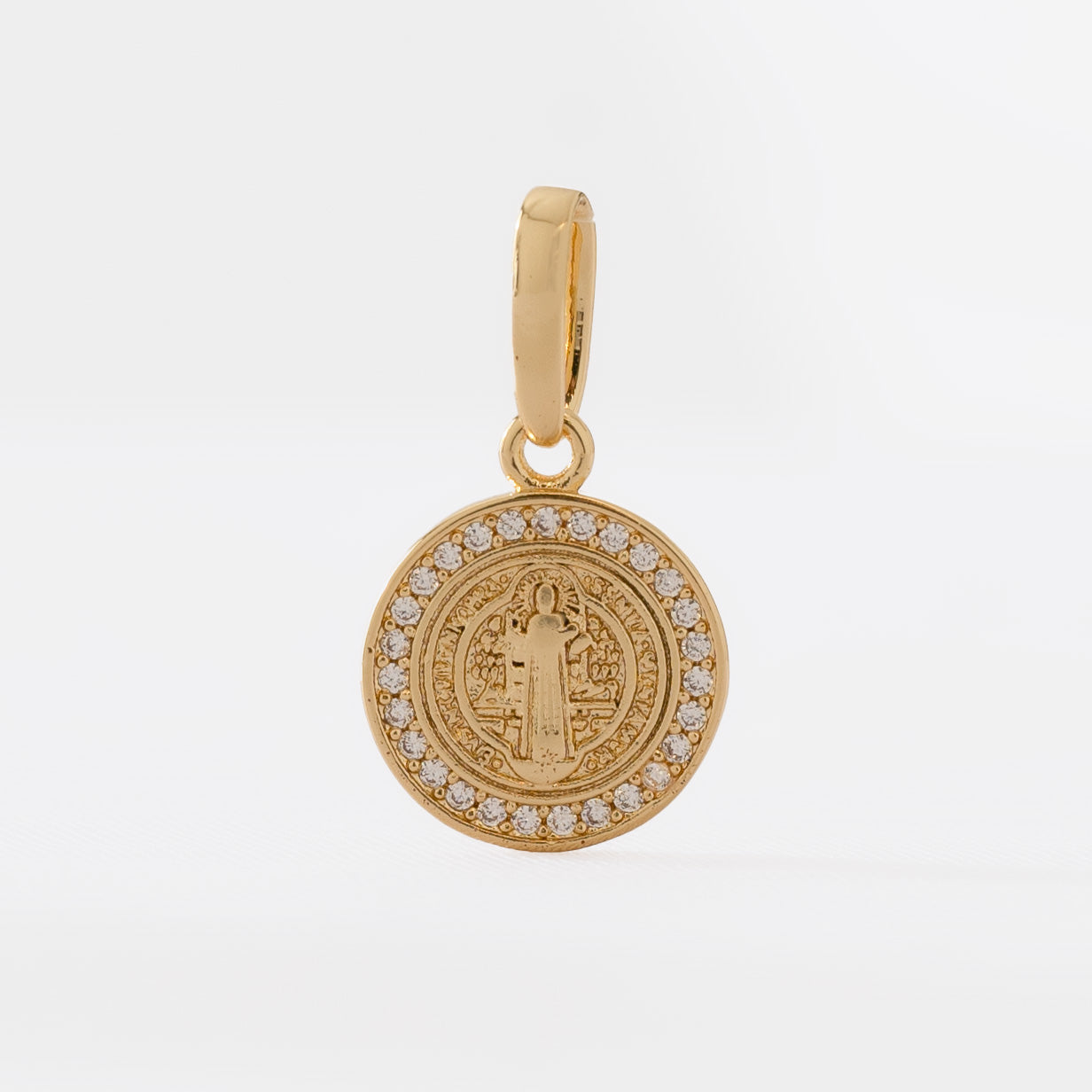 23390 - Dije San Benito Red Circonias Pequeño