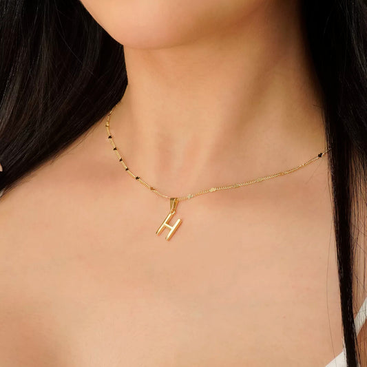 25360H - Dije Silueta Letra H Lisa Grande