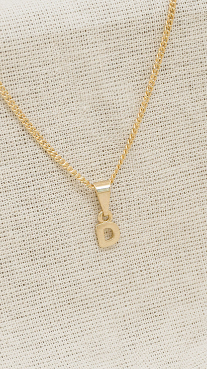 26360D - Dije Silueta Letra D Lisa Mini