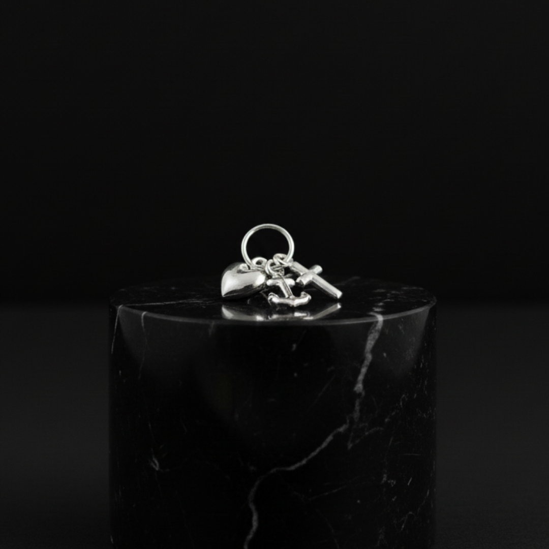 JP23448 - Dije Tres Gracias