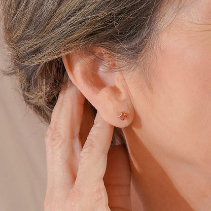 33021R - Topitos Circon Cuadrado ROJO