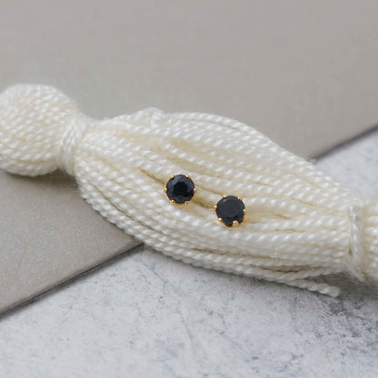 33022N - Topitos Circon Redondo NEGRO