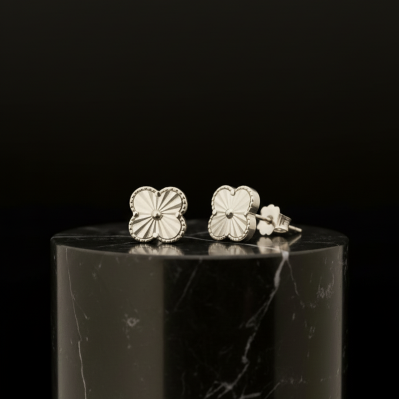 JP30011 - Topitos Clover