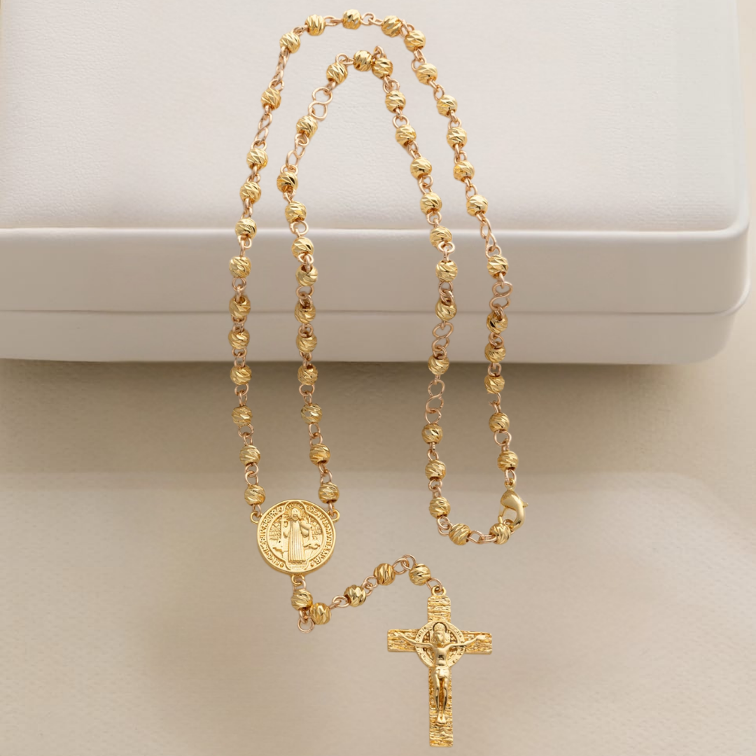 R004 - Rosario en Filigrana con balines Diamantados y Cruz San Benito