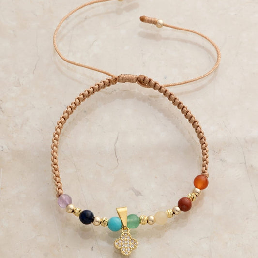 M054 - Manilla Balines con chakras y Mini dije Clover