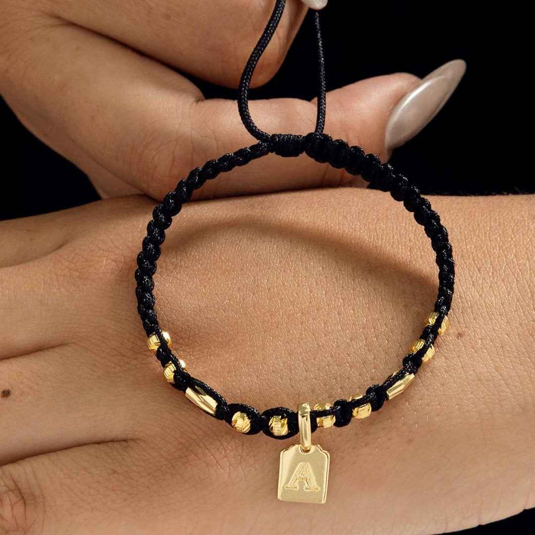 M018 - Manilla balines romanos con dije de inicial